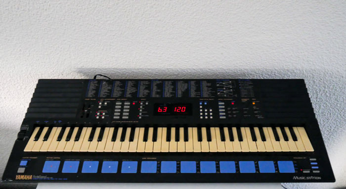 This is the Yamaha PS680 Karl used to hook to his Mega 1. 