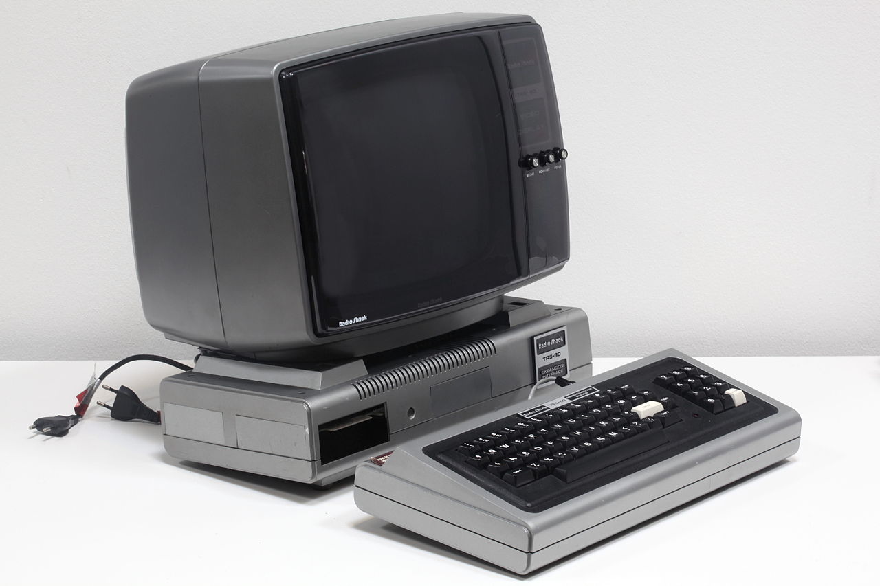 The Tandy Radioshack TRS80 was the first computer for Matthieu.